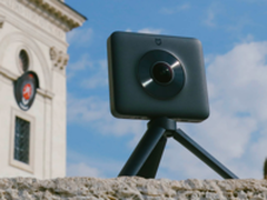 世界首富代言小米？比尔盖茨用米家全景相机发微博