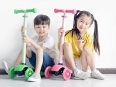 小米众筹上架贝瓦儿童滑板车 售价179元