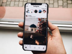 专为全面屏优化 iPhone8用户界面曝光