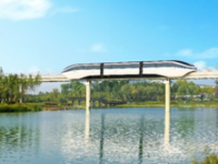 17万人抢坐！比亚迪云轨开通3天火爆异常：排队百米