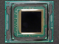 Intel 12核心i9-7920X依然是硅脂散热