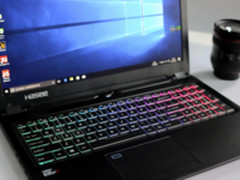 性能秒杀游戏本的高端商务本：神舟精盾T97深度评测