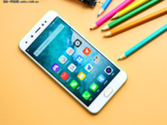 一拍即合 用了这些美颜拍照手机让你感情更稳定