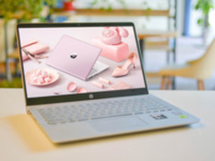 全国首搭Intel八代酷睿 惠普畅游人Pavilion 14评测