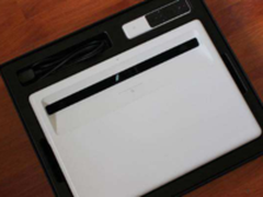 买了激光电视 还要买抗光幕么？