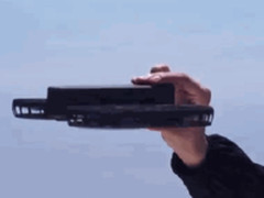 可折叠塞进背包里的无人机 支持4K视频拍摄