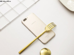 金属方显科技范 细数主流金属机身旗舰手机