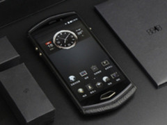做中国的科技轻奢品 8848钛金手机M4评测