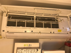 亲自动手给空调除尘清洁 一次能省好几百