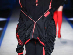 网易云音乐推出音乐潮服上海时装周开幕首秀