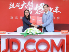 京东智能数码与爱国者签订战略合作协议