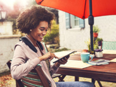 JBL发布SOUNDGEAR可穿戴式微型无线音箱