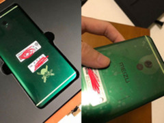 网友开箱绿色海贼王魅蓝Note6 客服要求寄回