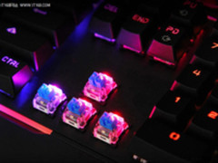 绝地求生 HyperX火星RGB机械键盘吃鸡神走位