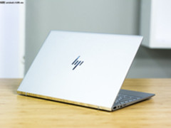 翘臀窄边八代U 惠普ENVY 13独显版评测