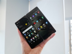 OPPO新专利曝光:可折叠设计/摄像头前后共用