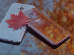 枫叶红三星Galaxy S8亮相 韩国本土抢先上市