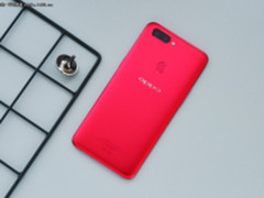 会是下一个爆款吗？OPPO R11s今日正式开售