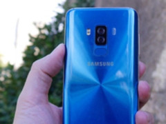 零下巴全面屏 三星S9：双摄+指纹竖直排列