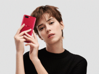 星幕屏设计大赞 OPPO R11s红色版最受宠 