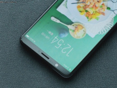 双1200万摄像头立体美颜 vivo X20热销中