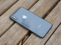 苹果发布iOS 11.1.2系统：拯救iPhone X