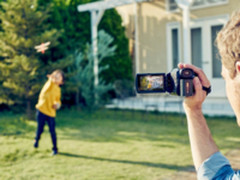 索尼4K摄像机AXP55 框住宝宝萌萌的笑脸