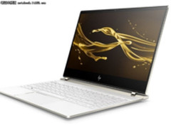 全场瞩目 黄轩携新惠普幽灵本亮相年度先生