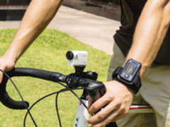 索尼运动相机X3000，   运动岂能少得了它