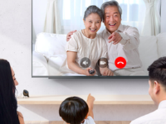 微鲸电视大屏视频通话让你与家人不再有距离