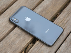 艾维难掩对iPhone X喜爱 如此吐槽IP7/8