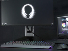 全面信仰充值！100秒看懂Alienware外设套装