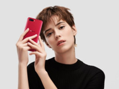 OPPO R11s暗光人像拍摄为何备受zealer好评