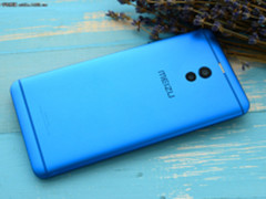 不到千元也能买到好手机 魅蓝Note 6热销中