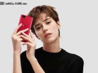 中国移动网友票选全面屏手机是拍照手机R11s