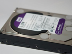 装得下小姐姐放得下大片 西数6TB紫盘测试