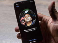 日媒曝iPhone X产量砍半 廉价iPhone扛大旗