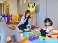 春节带娃少不了         索尼4K摄像机