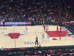 新年“牛”起来 NBA新年赛又见“中国元素”