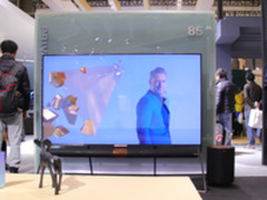 85英寸极致表现 TCL X6私人影院亮相AWE