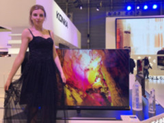 化身科技艺术大咖 康佳电视新品亮相AWE2018