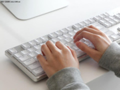 精工细作雷柏 MT700 多模机械键盘图赏