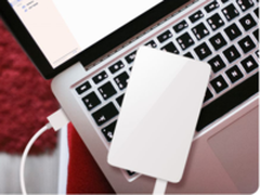 斐讯H1移动硬盘 轻薄便携的1TB存储神器