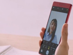 又被老罗骗！坚果3长这样：史上最便捷自拍