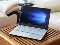 八代加持全面屏游戏本 机械师F117-B评测