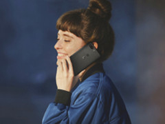 官方首秀一加6真机图 刘海屏+三明治设计