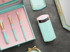 美图V6大英博物馆限量版发布 引领奢华市场