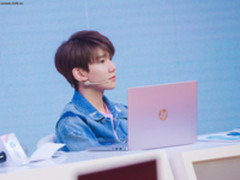 王源代言 惠普发布星系列微边框轻薄本