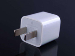 新iPhone或将标配18W USB-C口快速充电器