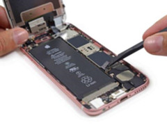 苹果将为部分保外更换电池的用户退款394元